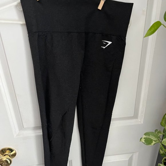 Gymshark Vital Seamless Leggings, dark gray/ black, Size small - Picture 3 of 7